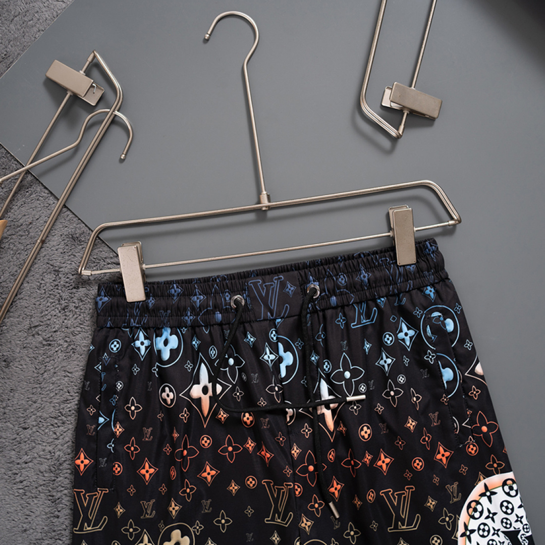 【LOUIS VUITTON】ショートパンツ