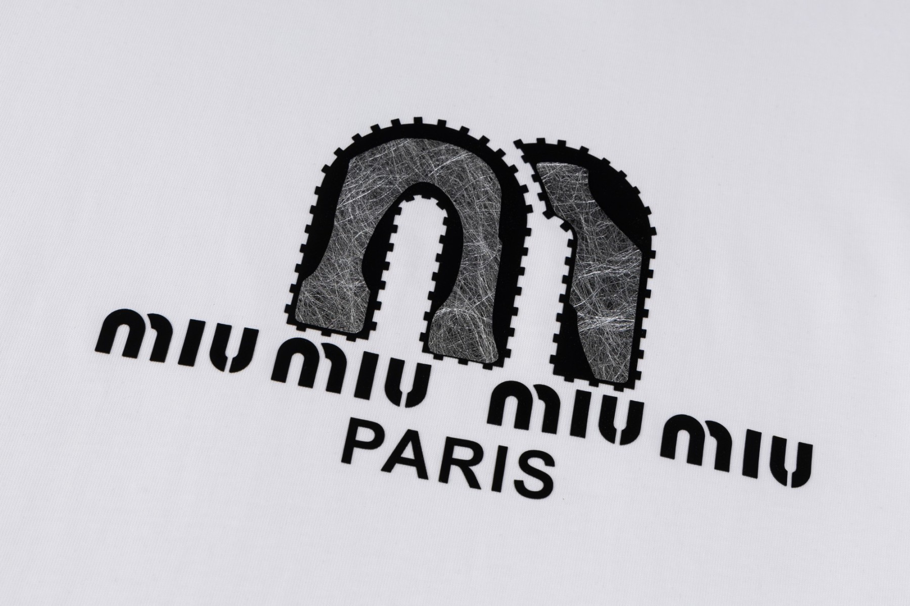 【MIU MIU】半袖 T シャツ