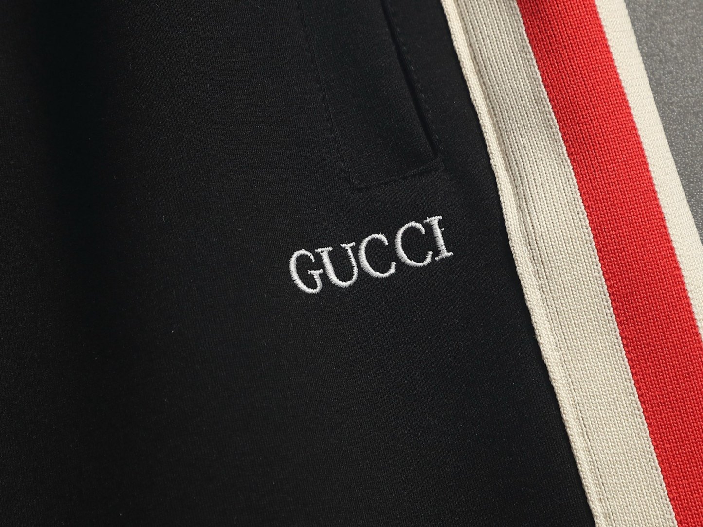 【GUCCI】ショートパンツ