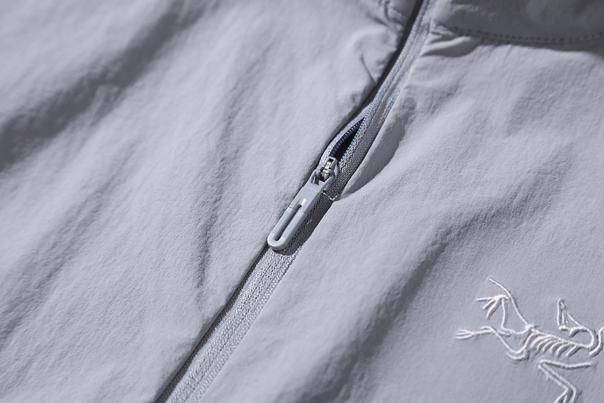 【ARC'TERYX】ジャケット