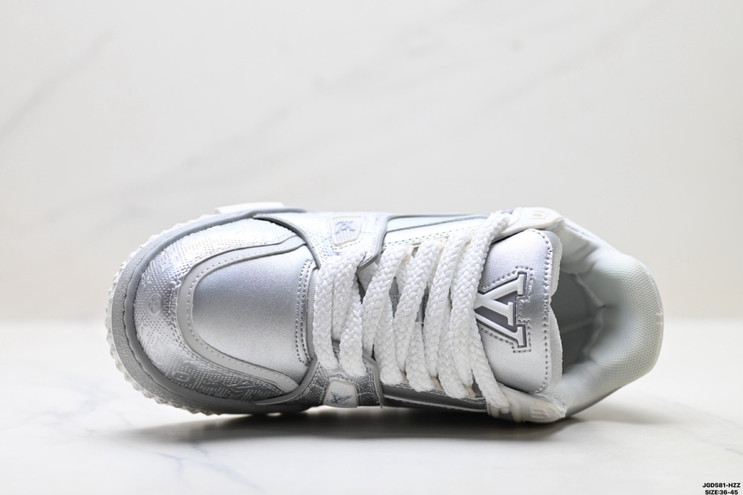 Louis Vuitton Trainer Maxi プラットフォームスニーカー