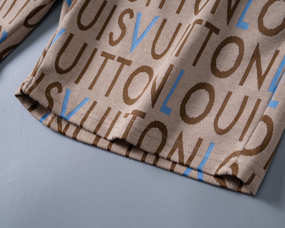【LOUIS VUITTON】ショートパンツ
