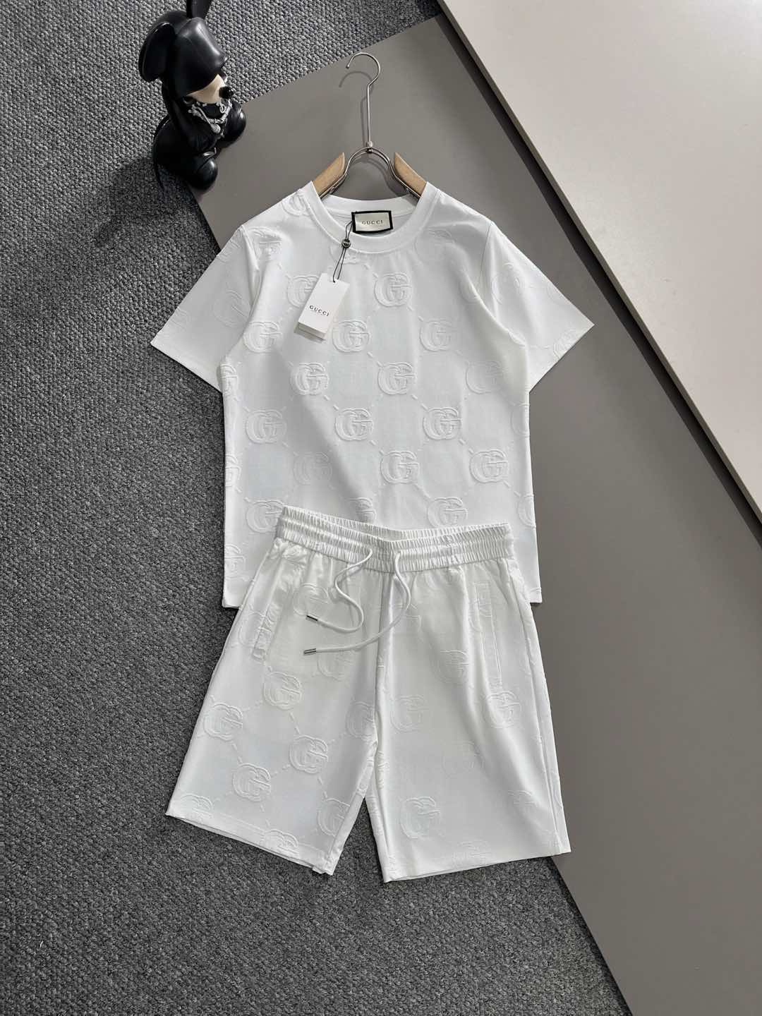 【GUCCI】半袖T シャツショートパンツ セットアップ