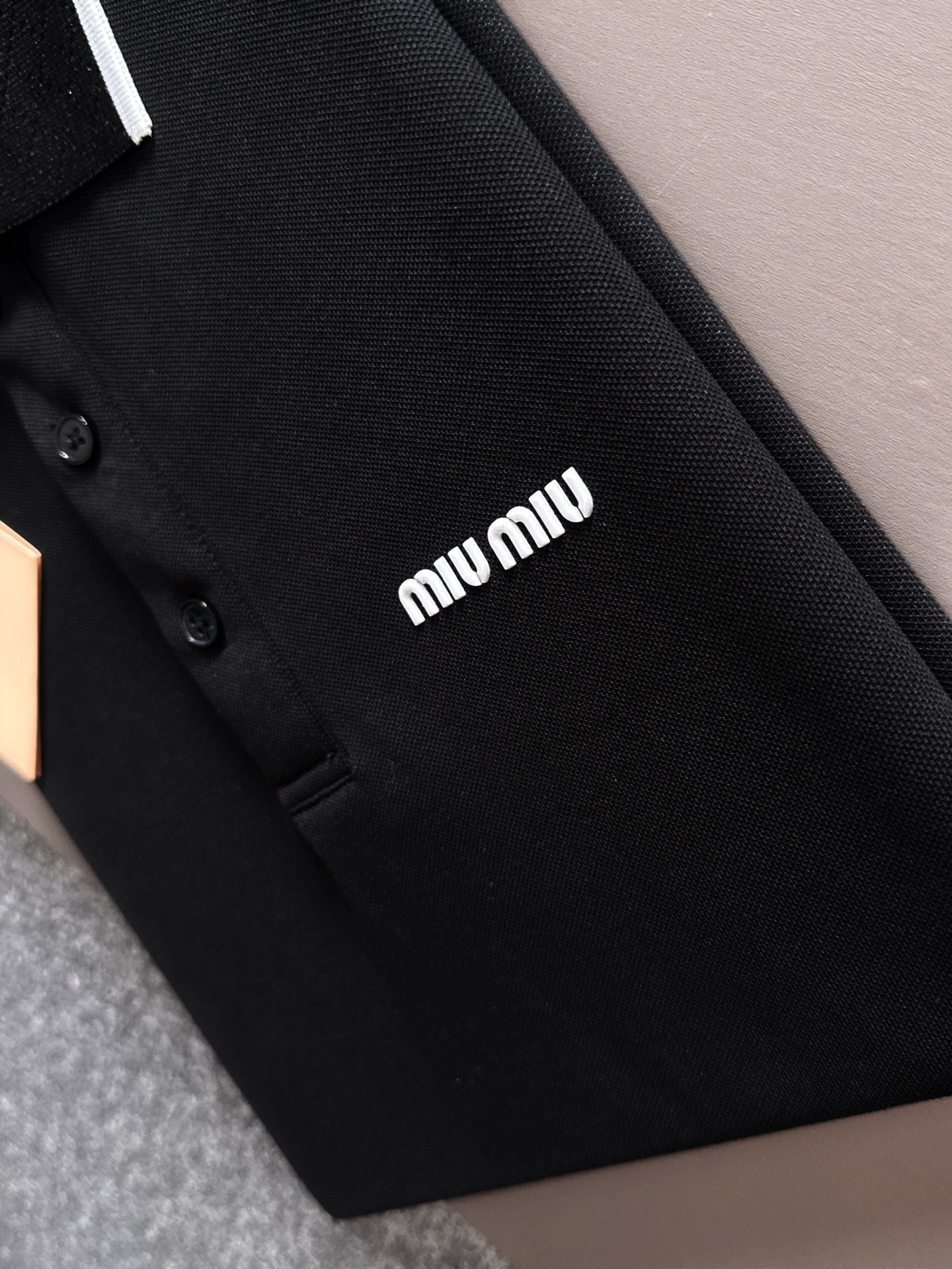 【MIU MIU】半袖 T シャツ