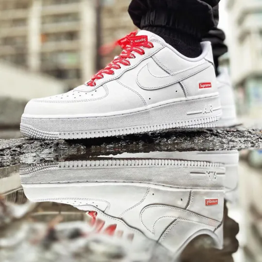 人気【NIKE ×SUPREME】★AIR FORCE 1 LOW男女兼用