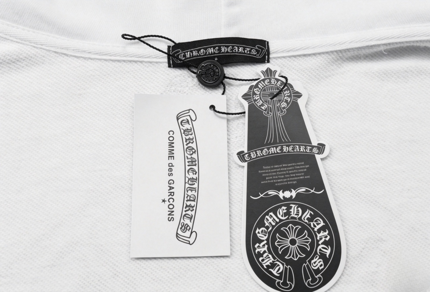 【CHROME HEARTS】クロムハーツ プリントパーカー