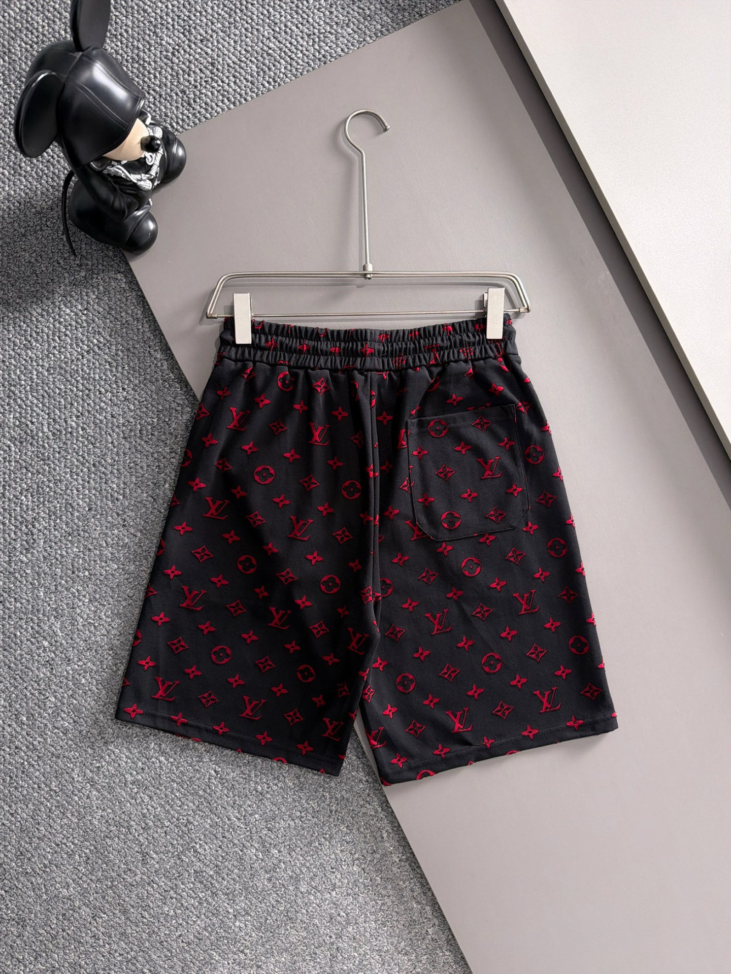 【LOUIS VUITTON】半袖T シャツショートパンツ セットアップ