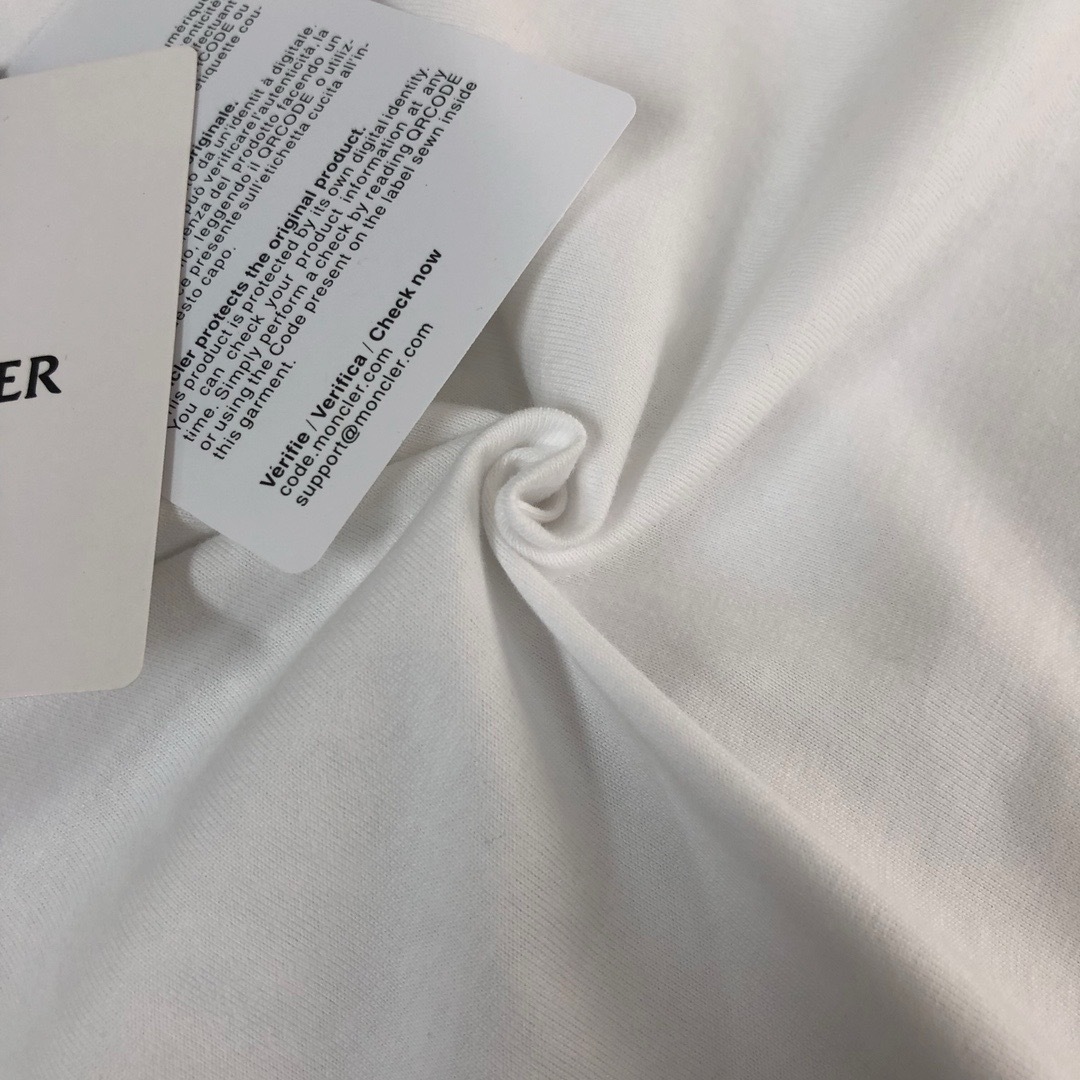 【MONCLER】長袖 T シャツ