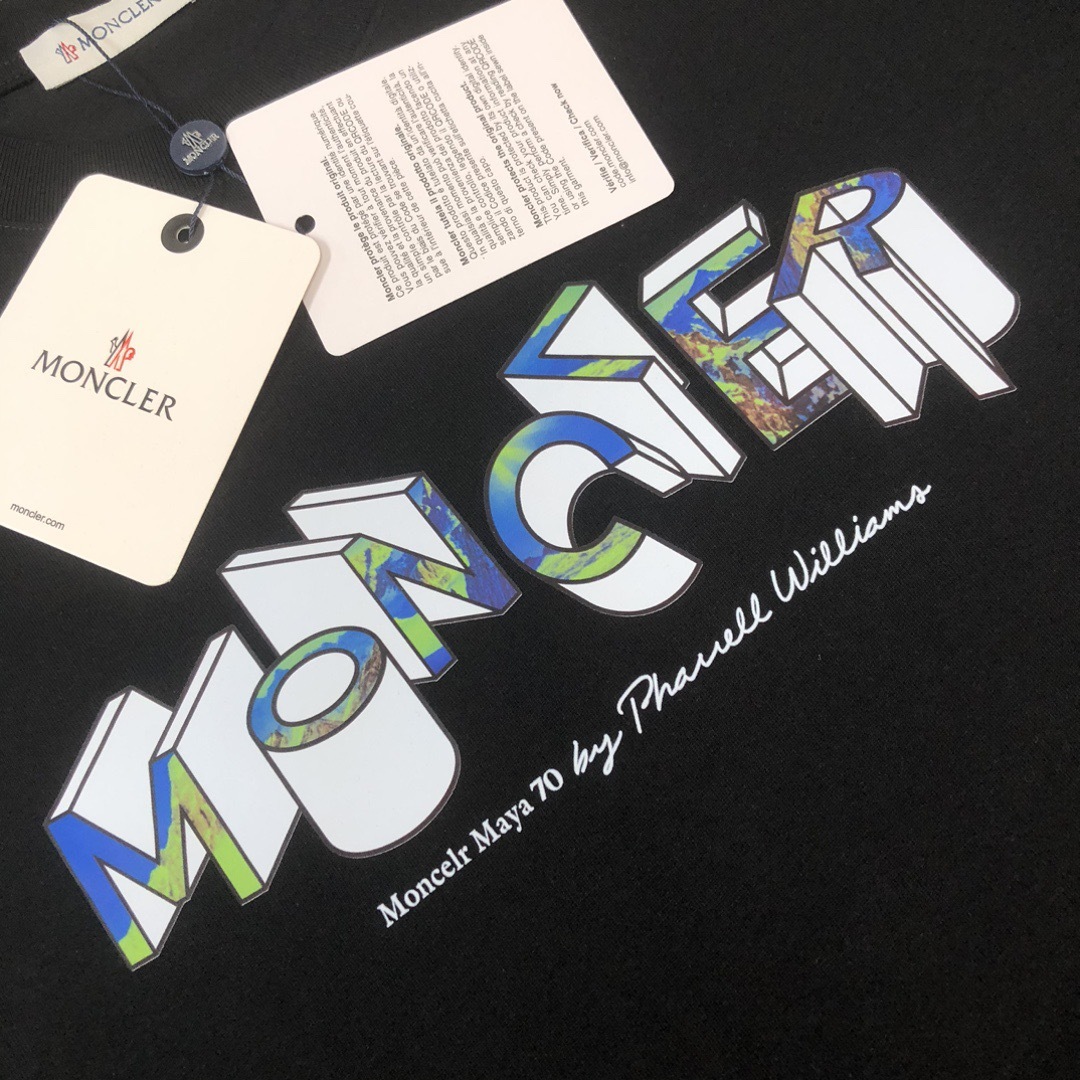 【MONCLER】長袖 T シャツ