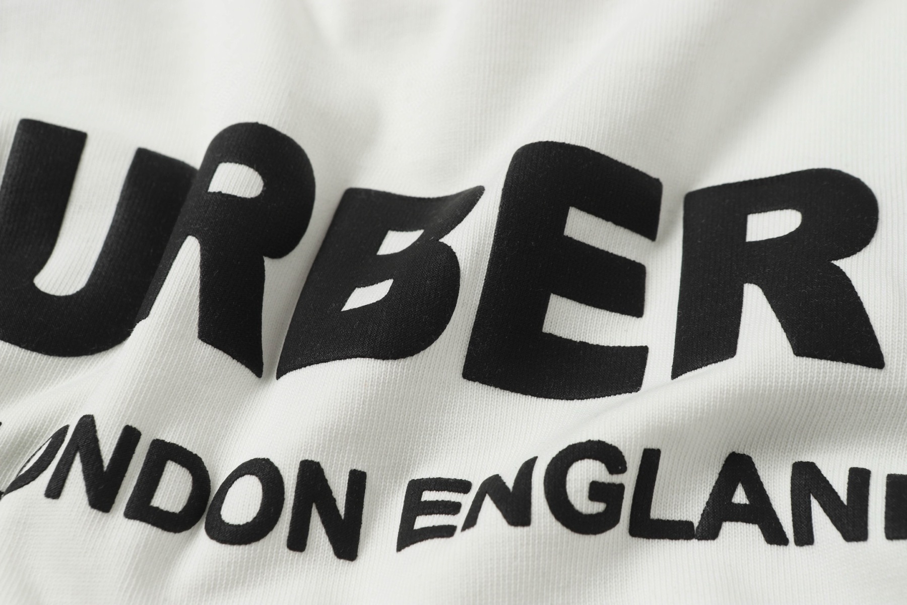 【BURBERRY】半袖 T シャツ