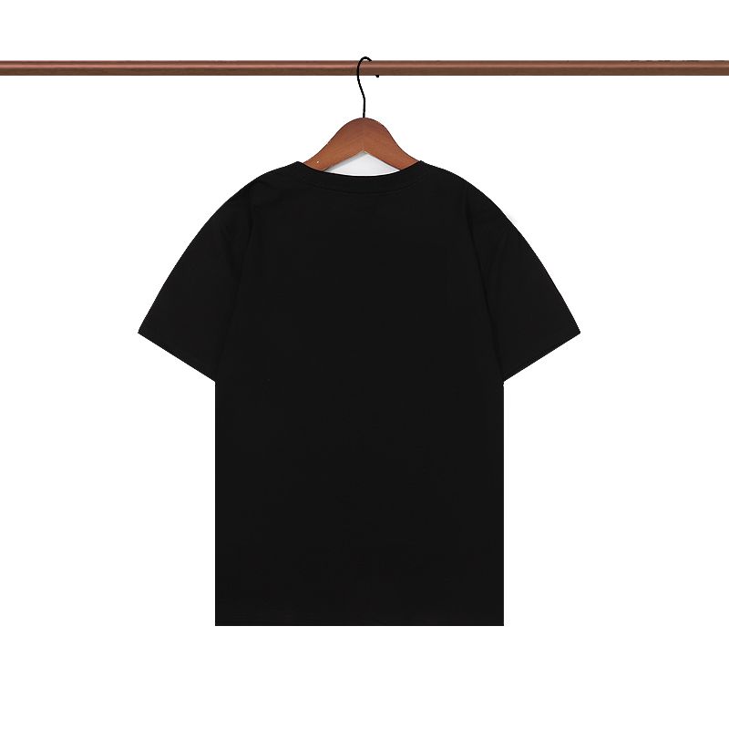 【FENDI】男女兼用、ご好評に付き再入荷！