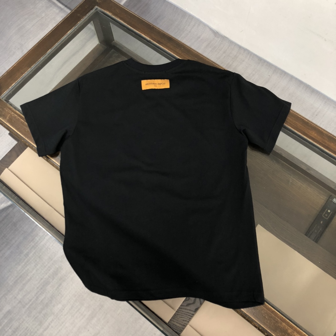 【LOUIS VUITTON】ルイヴィトン 半袖Tシャツ 男女兼用、ご好評に付き再入荷！
