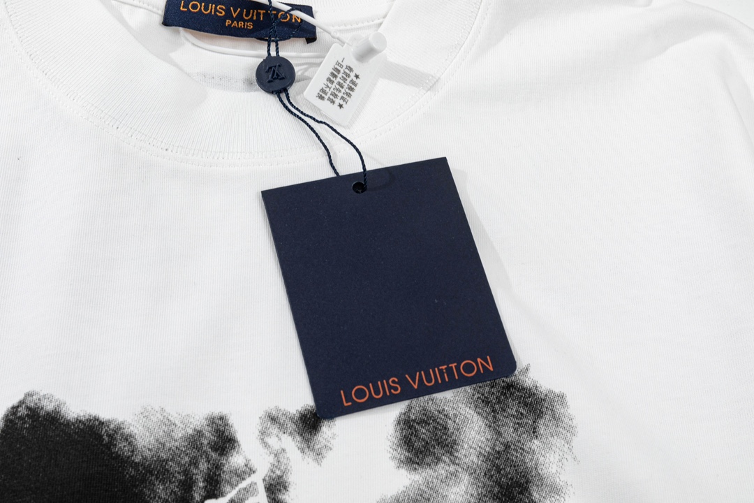 【LOUIS VUITTON旗艦店】ルイヴィトン 半袖Tシャツ ご好評に付き再入荷！