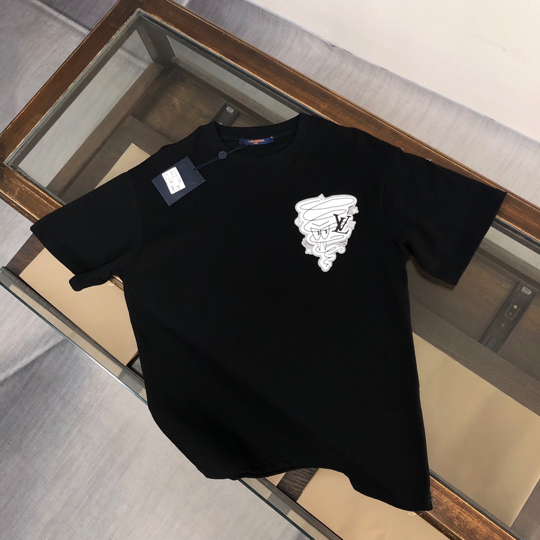 【LOUIS VUITTON】ルイヴィトン 半袖Tシャツ 男女兼用、ご好評に付き再入荷！