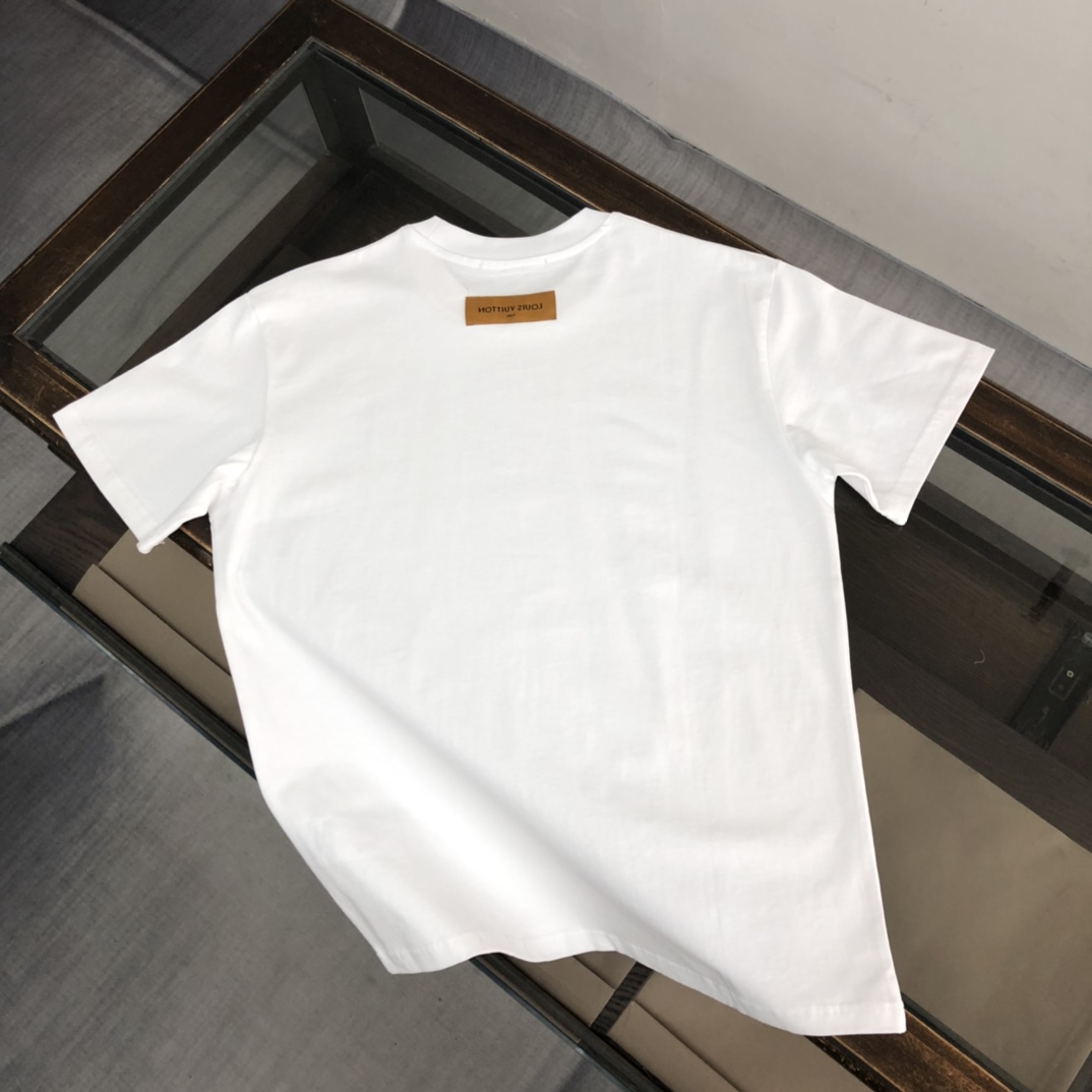 【LOUIS VUITTON旗艦店】ルイヴィトン 半袖Tシャツ ご好評に付き再入荷！