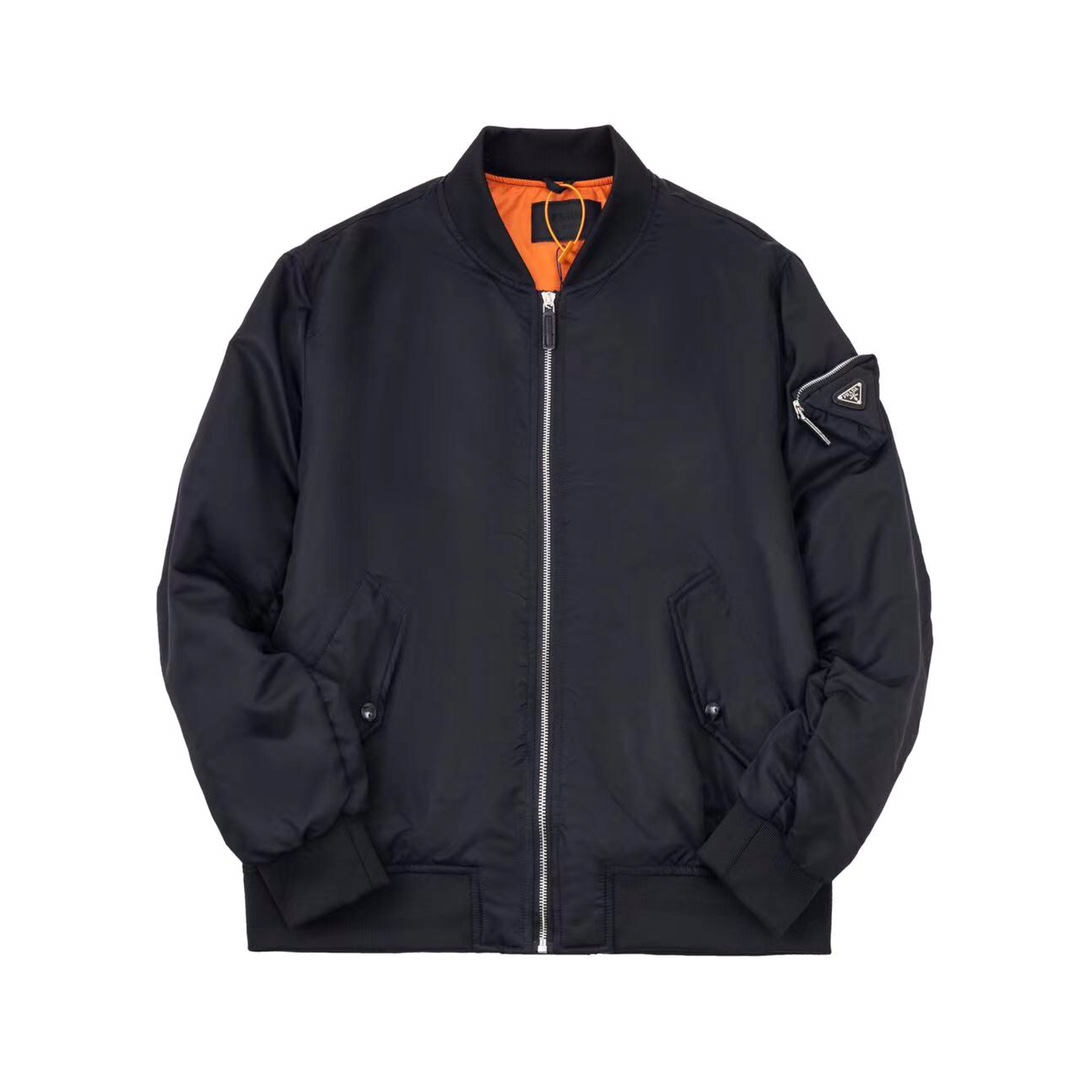 【PRADA旗艦店】プラダ ジャケット ご好評に付き再入荷！
