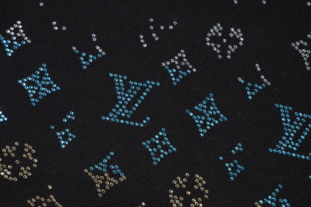【LOUIS VUITTON】ルイヴィトン 半袖Tシャツ 男女兼用、ご好評に付き再入荷！