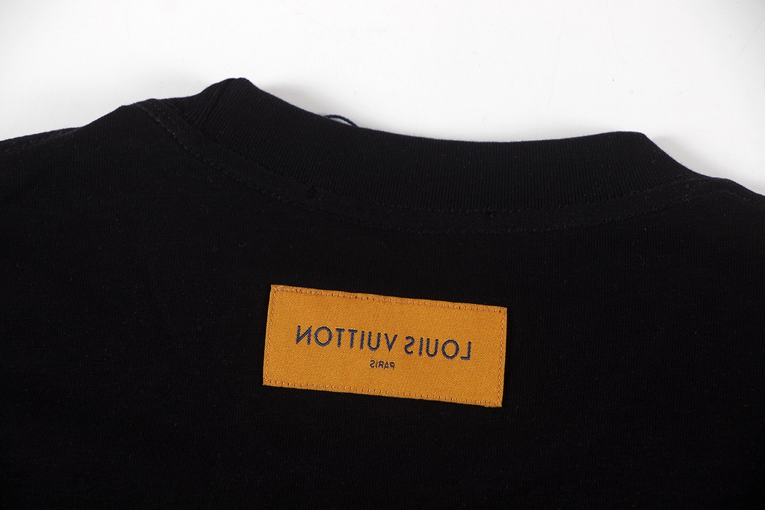 【LOUIS VUITTON旗艦店】ルイヴィトン 半袖Tシャツ ご好評に付き再入荷！