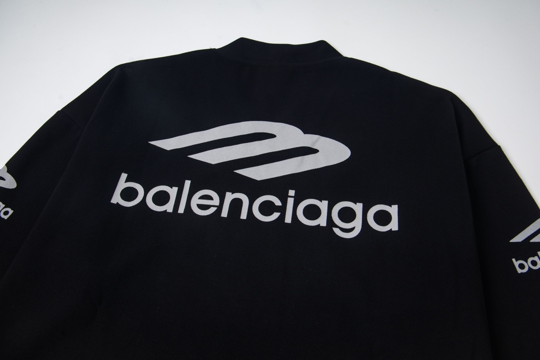 【BALENCIAGA】V ネック長袖 T シャツ