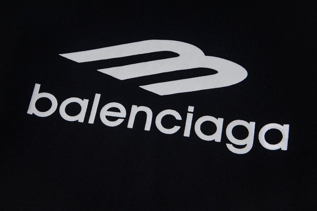 【BALENCIAGA】V ネック長袖 T シャツ