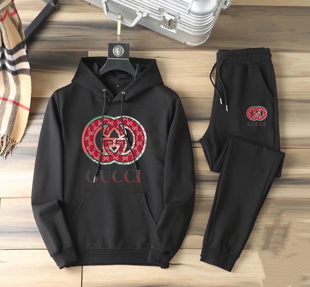 【GUCCI公式旗艦店】グッチ 上下セット セットアップ ご好評に付き再入荷！