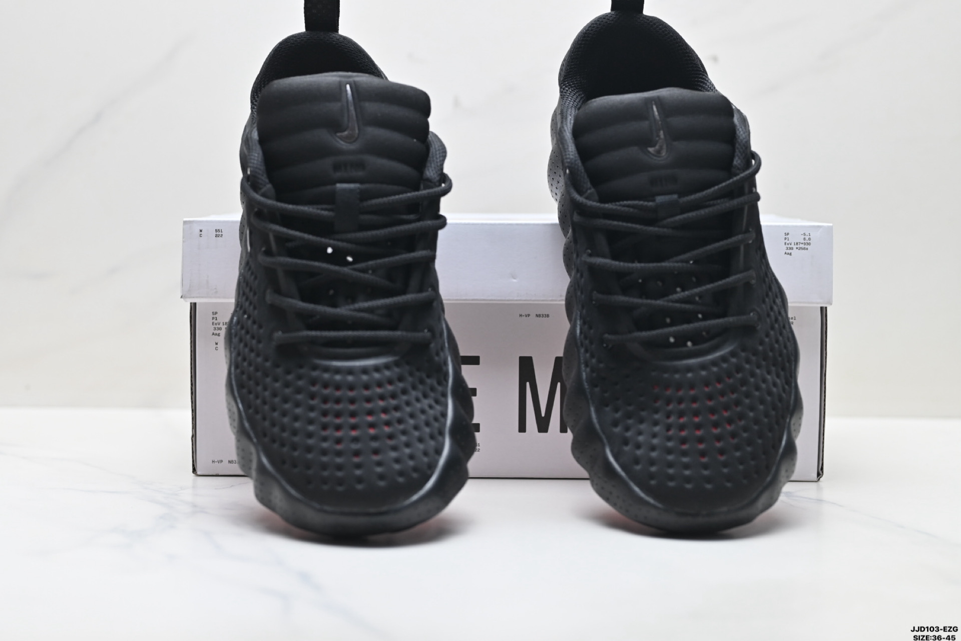 Nike Mind 002 パフォーマンストレーニングシューズ