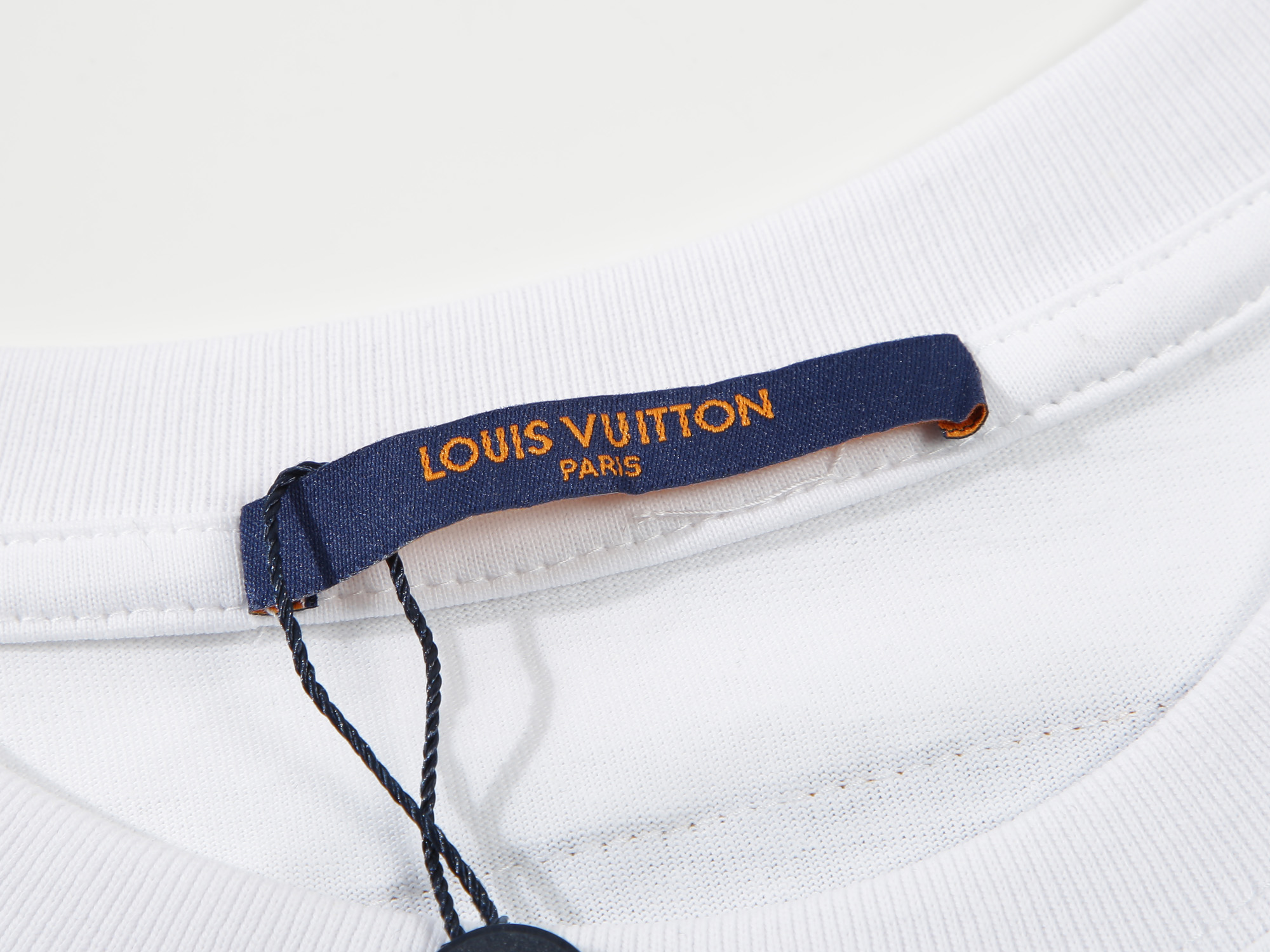 【LOUIS VUITTON旗艦店】ルイヴィトン 半袖Tシャツ ご好評に付き再入荷！