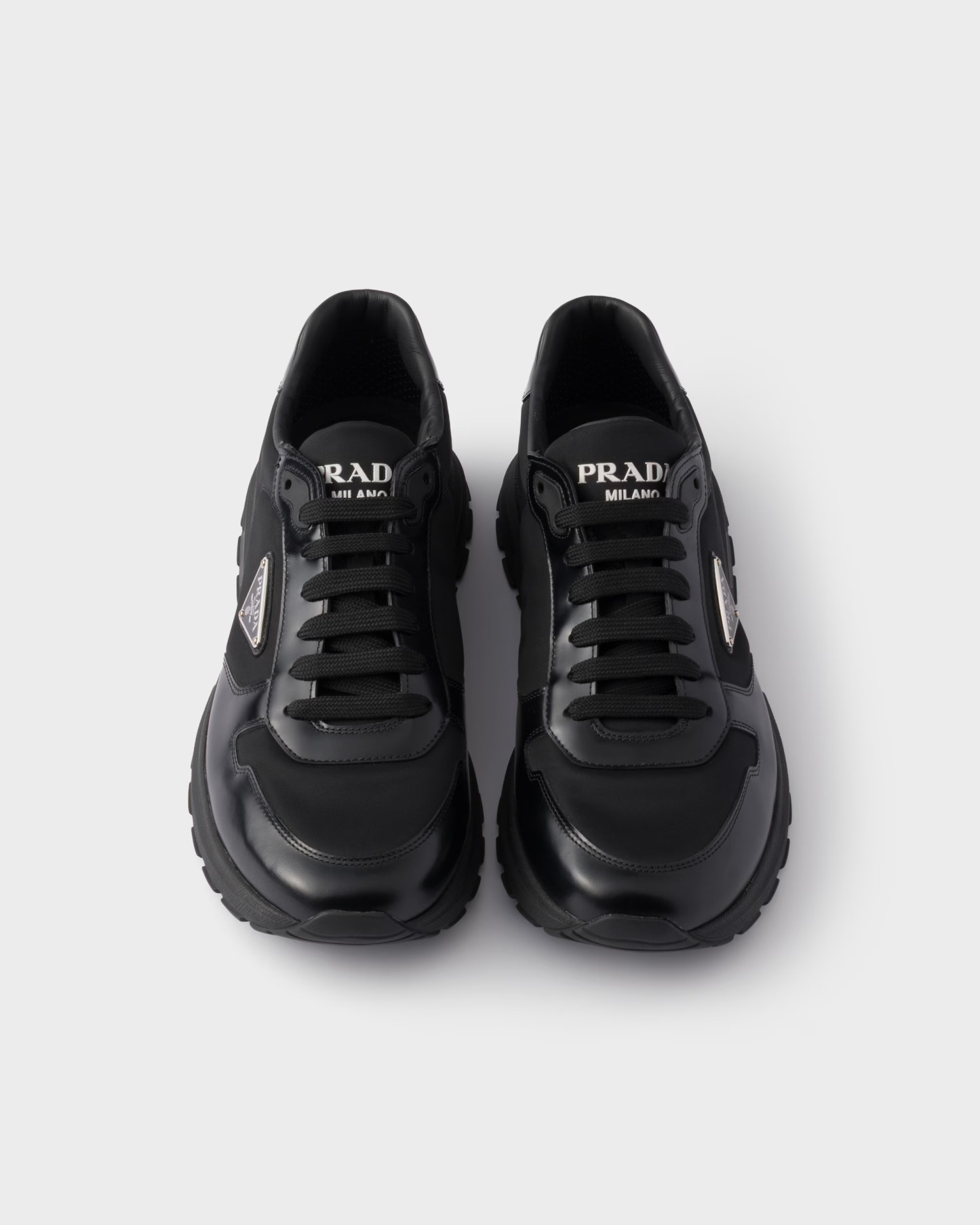 PRADA プラダ Prax01 Re-Nylon スニーカー 