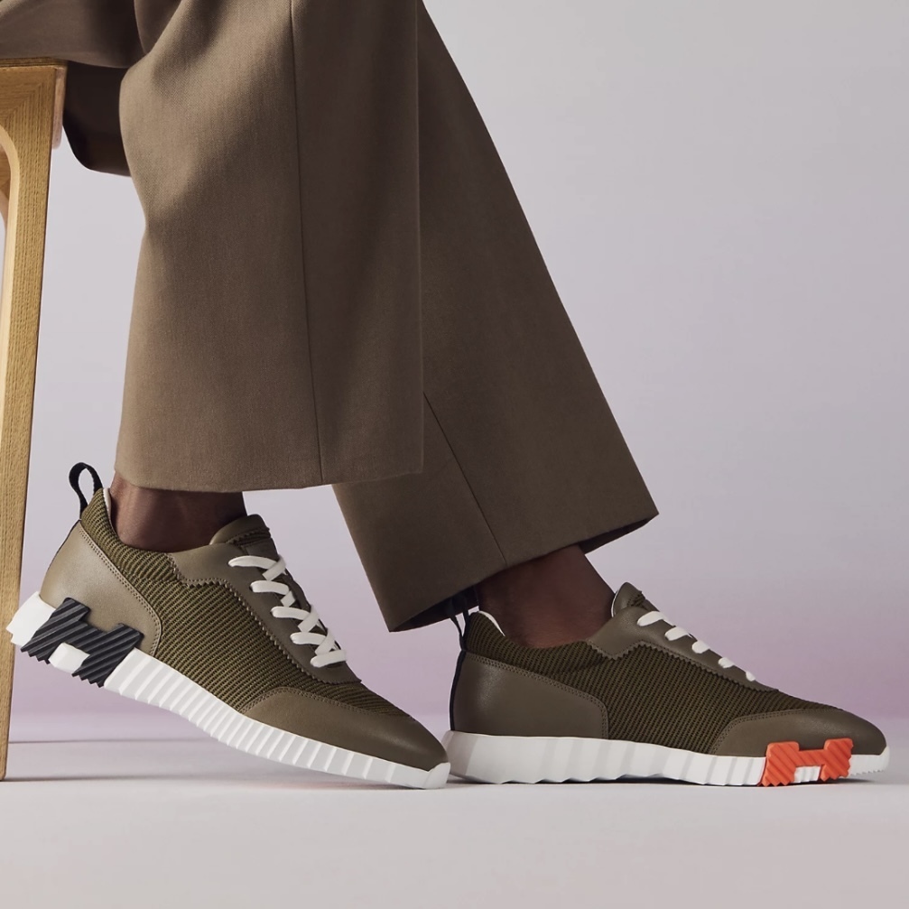 【軽やかに弾む足元！】 HERMES バウンシングスニーカー