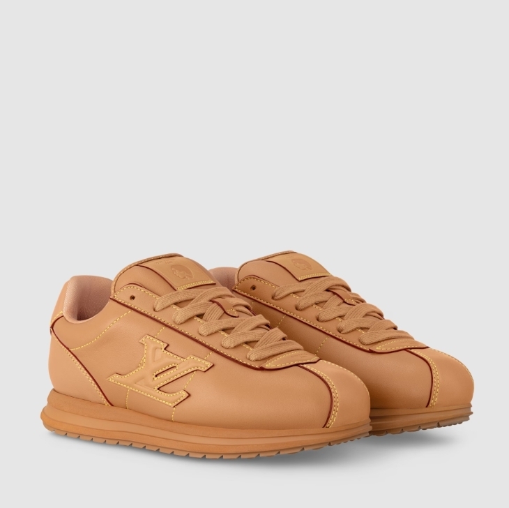 【Louis Vuitton】LV バターソフト スニーカー ロゴ 上品 1AIKDW