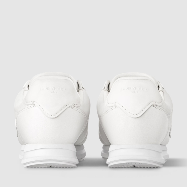 【Louis Vuitton】LV バターソフト スニーカー ロゴ 上品 1AIKDW