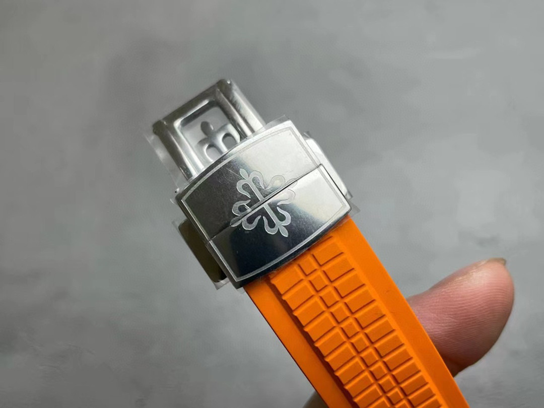 パテック フィリップ アクアノート クロノグラフ 5968A-001-BRAND OFF