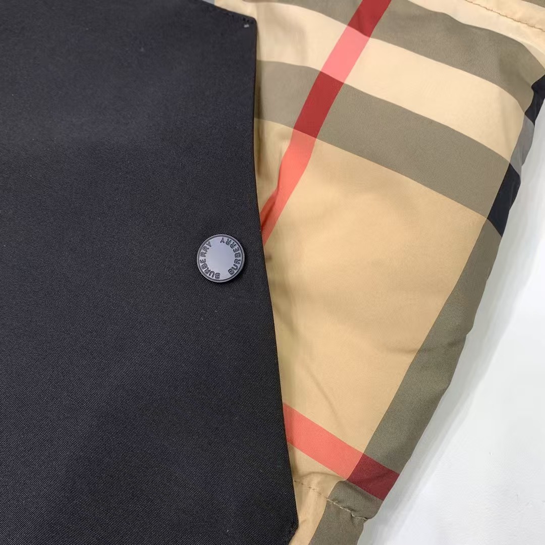 【BUREERRY公式 旗艦店】（バーバリー）ダウンジャケット、ご好評に付き再入荷！！-BRAND OFF