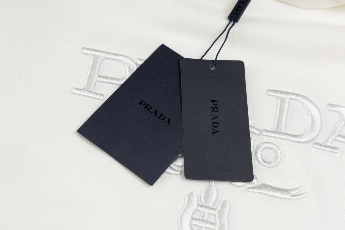 【Prada旗艦店】( プラダ ) パーカー ご好評に付き再入荷！-BRAND OFF