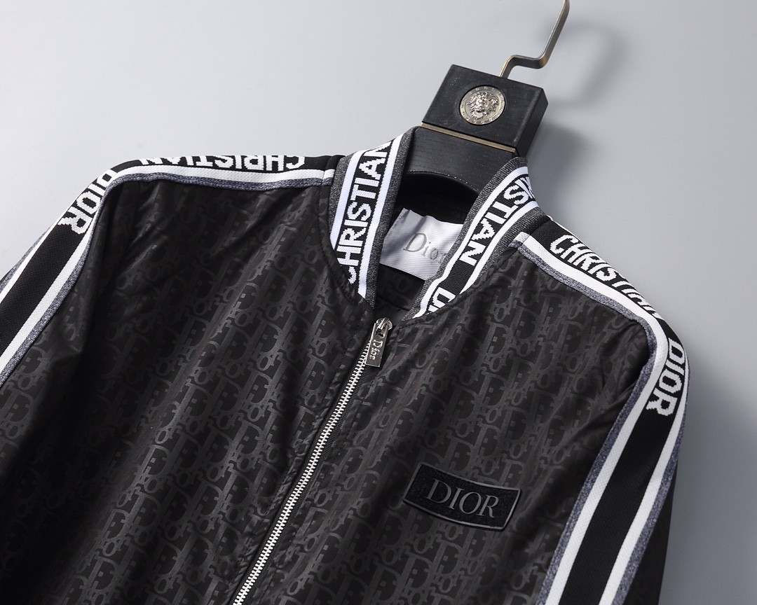 【Dior公式 旗艦店】（ディオール）ジャケット、ご好評に付き再入荷！-BRAND OFF