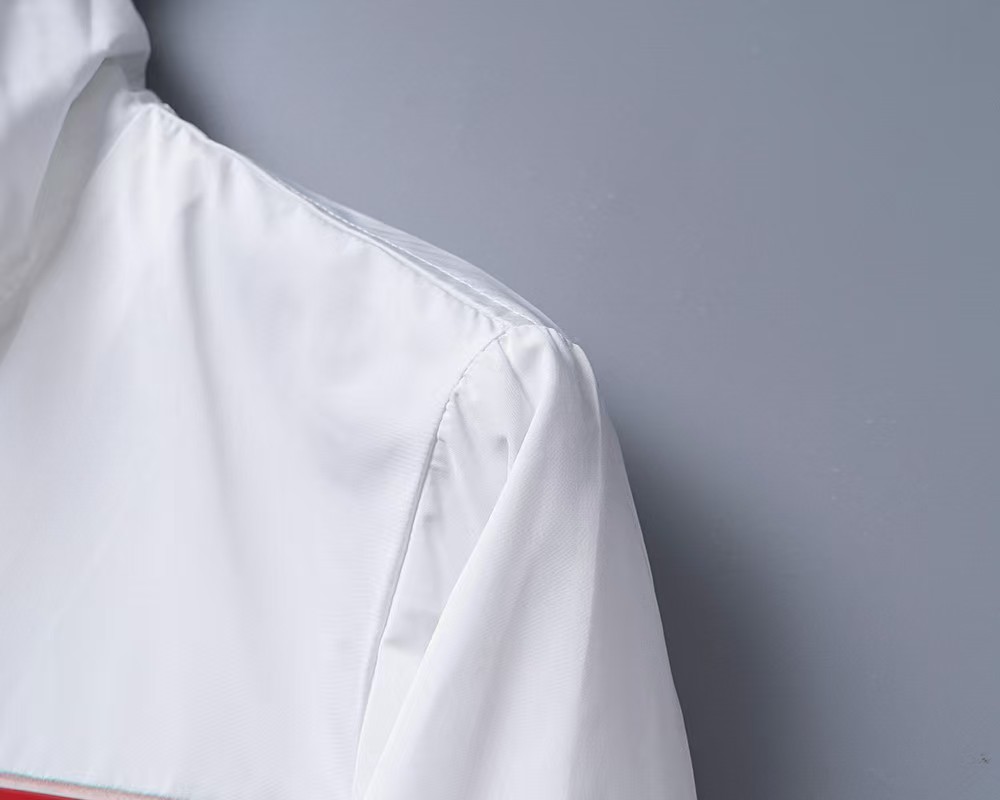 【PRADA旗艦店】プラダ ジャケット ご好評に付き再入荷！-BRAND OFF