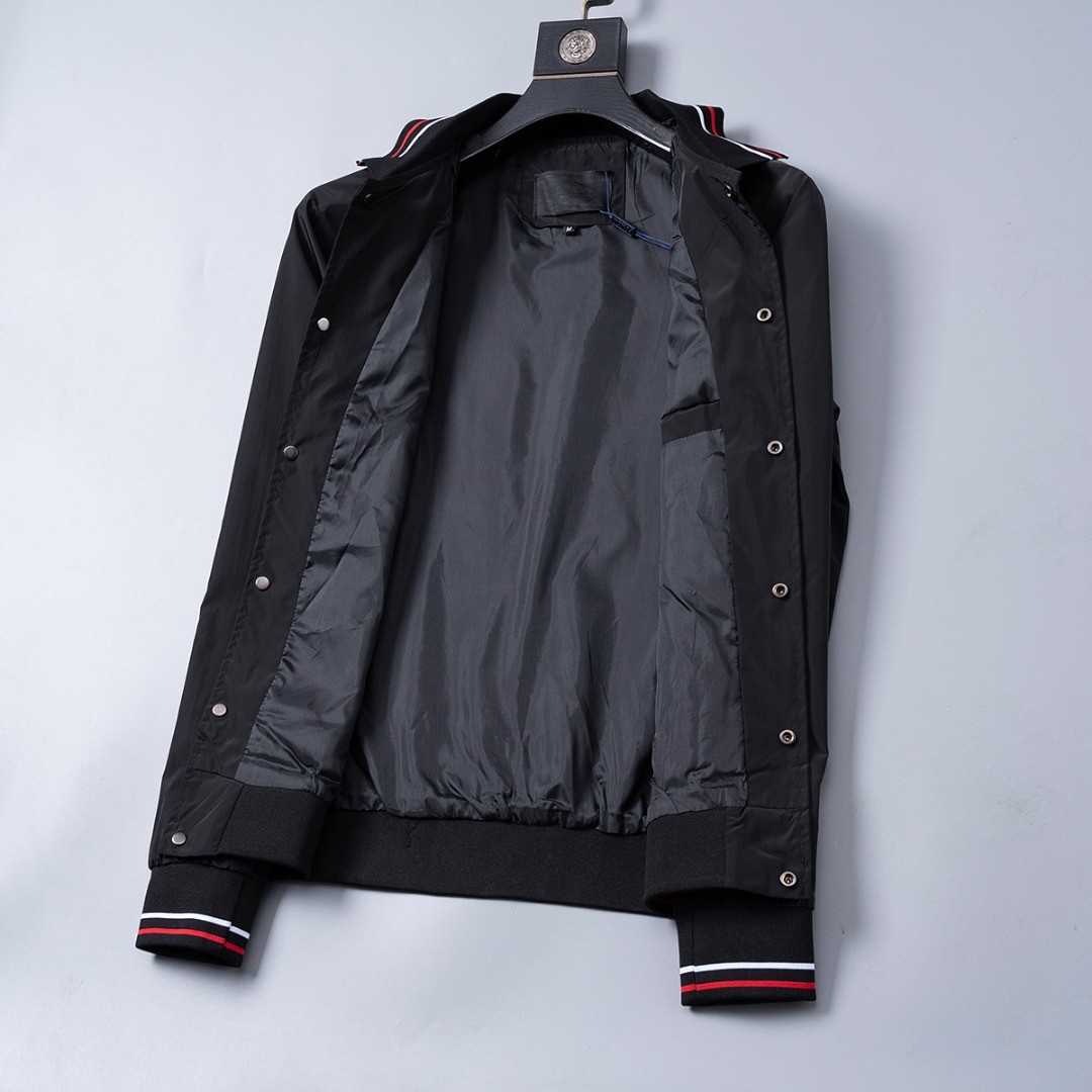 【PRADA旗艦店】プラダ ジャケット ご好評に付き再入荷！-BRAND OFF
