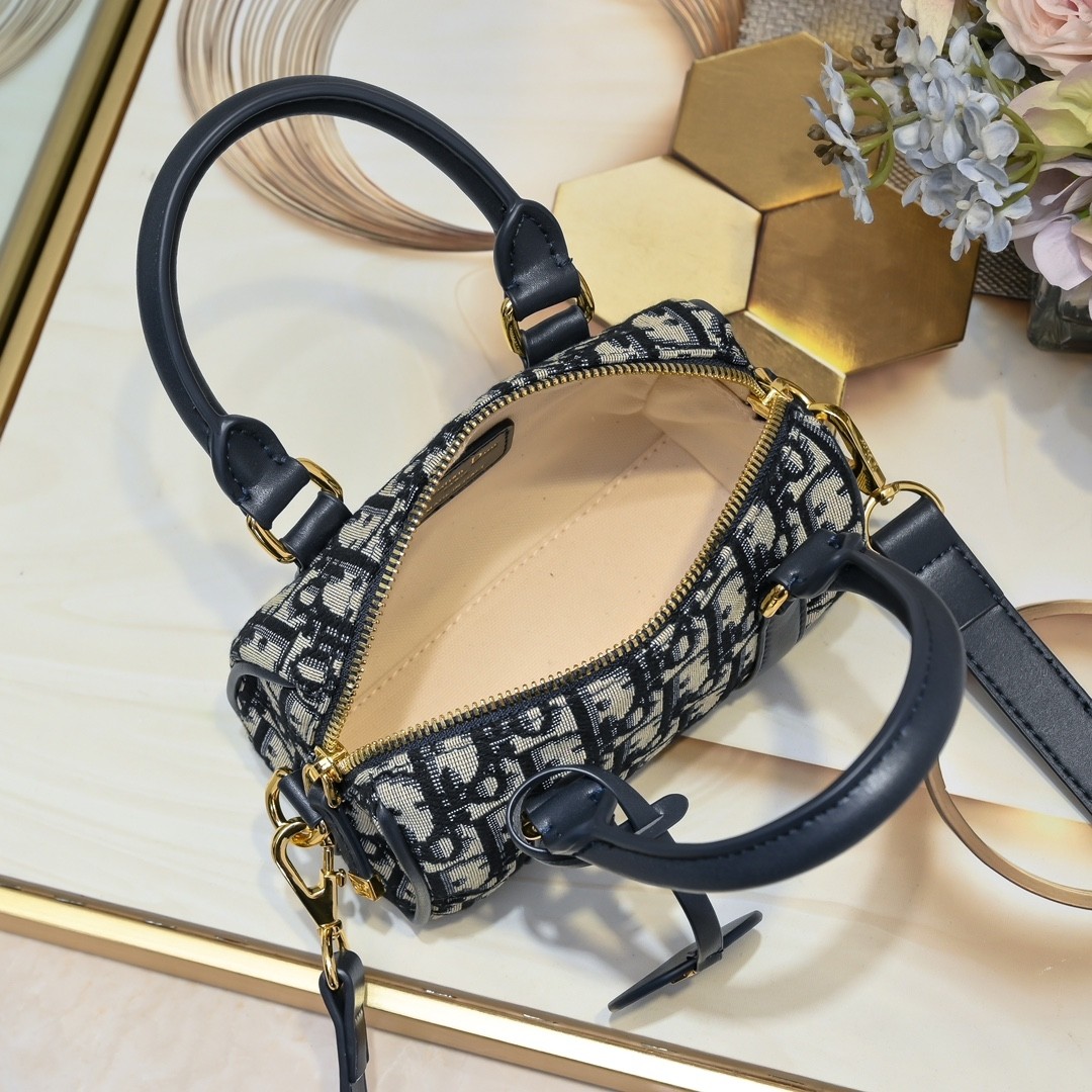 【DIOR旗艦店】ディオール Grooveショルダーバッグ M928-BRAND OFF