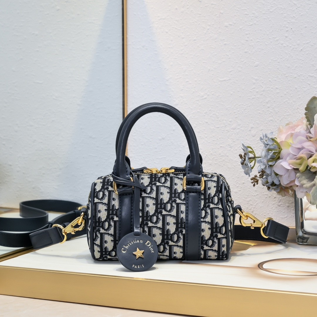 【DIOR旗艦店】ディオール Grooveショルダーバッグ M928-BRAND OFF