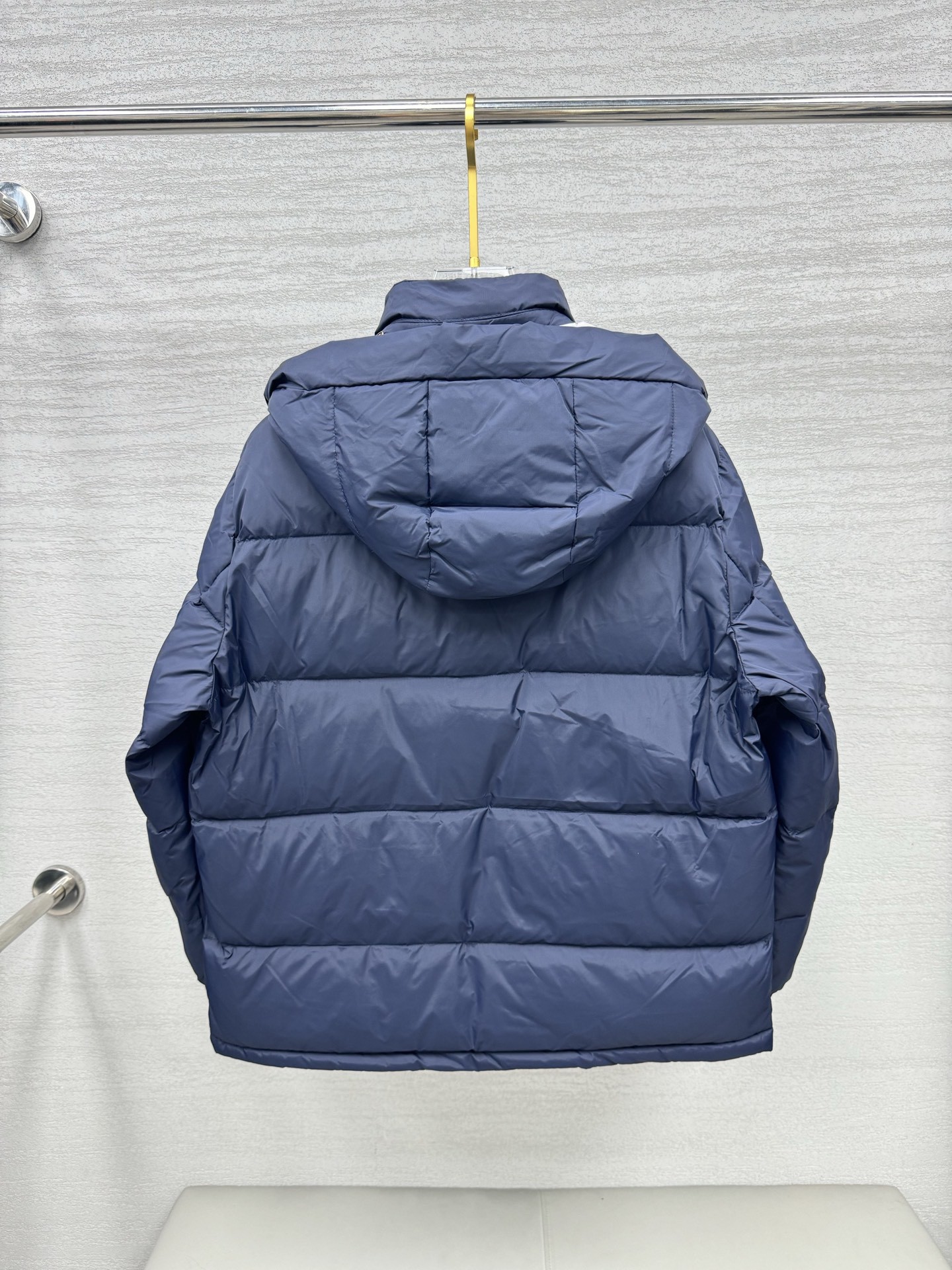 【GUCCI旗艦店】グッチ ダウンジャケット ご好評に付き再入荷！-BRAND OFF