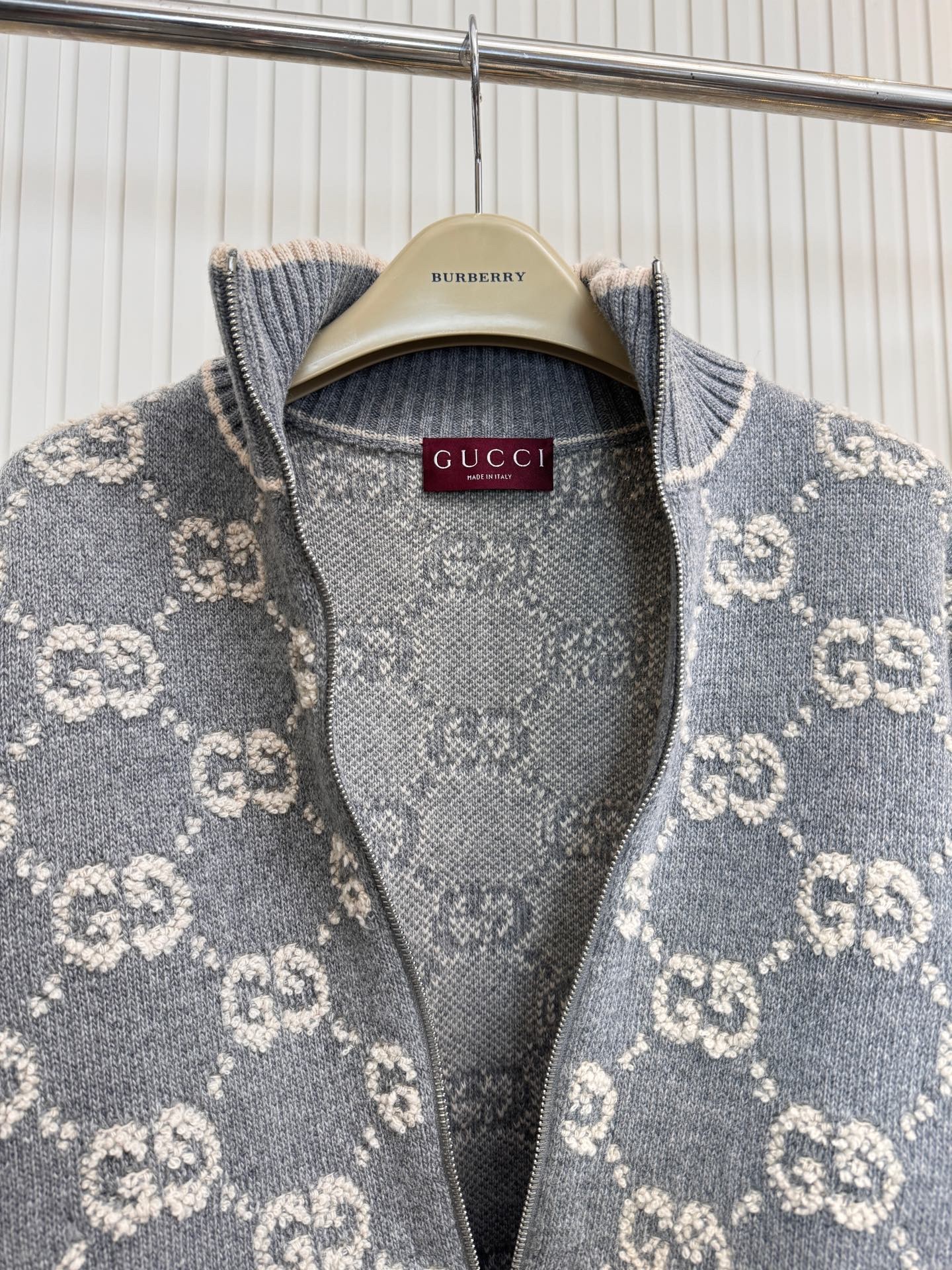 【GUCCI旗艦店】グッチ セーター 男女兼用 ご好評に付き再入荷！-BRAND OFF