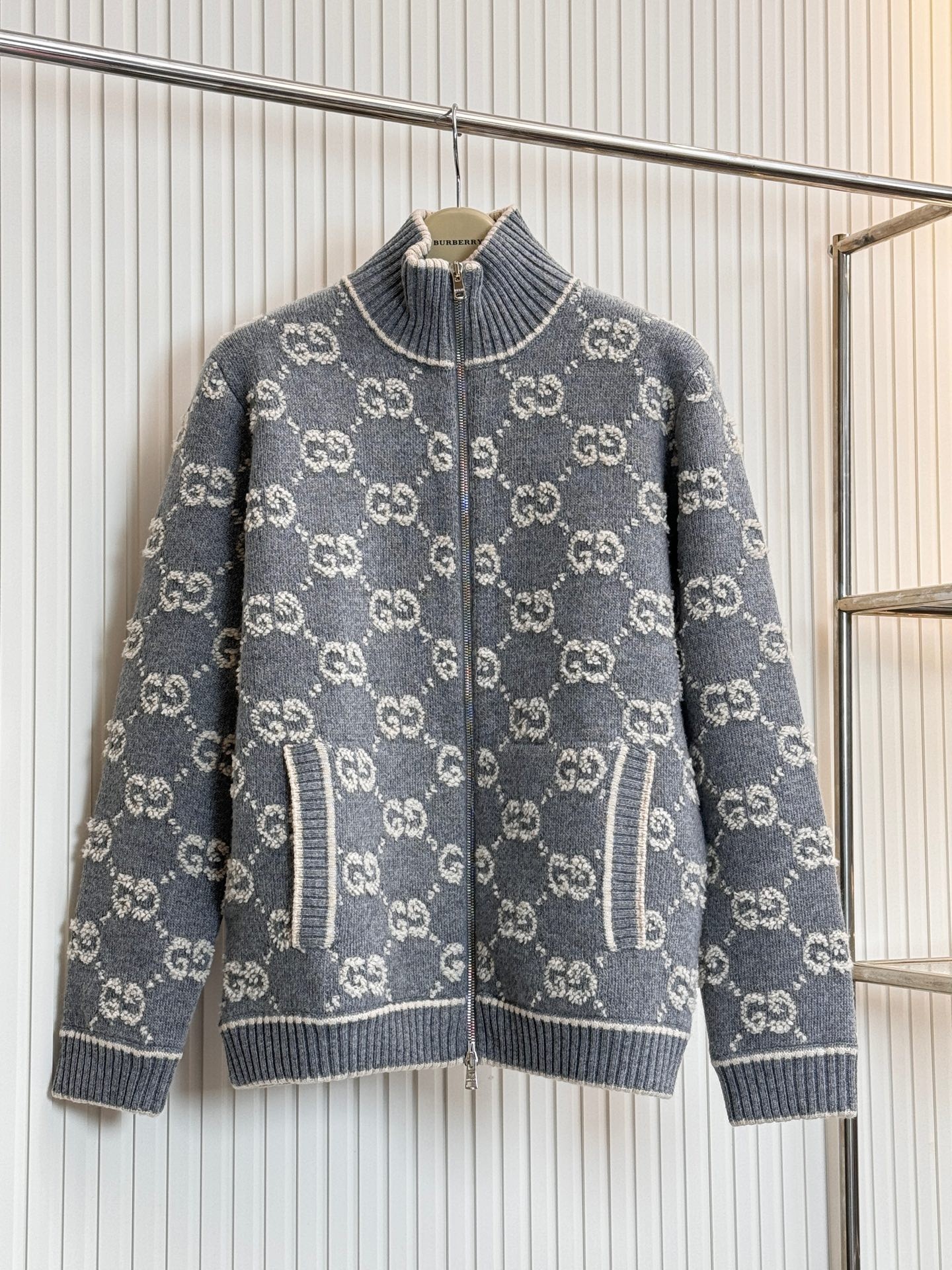 【GUCCI旗艦店】グッチ セーター 男女兼用 ご好評に付き再入荷！-BRAND OFF