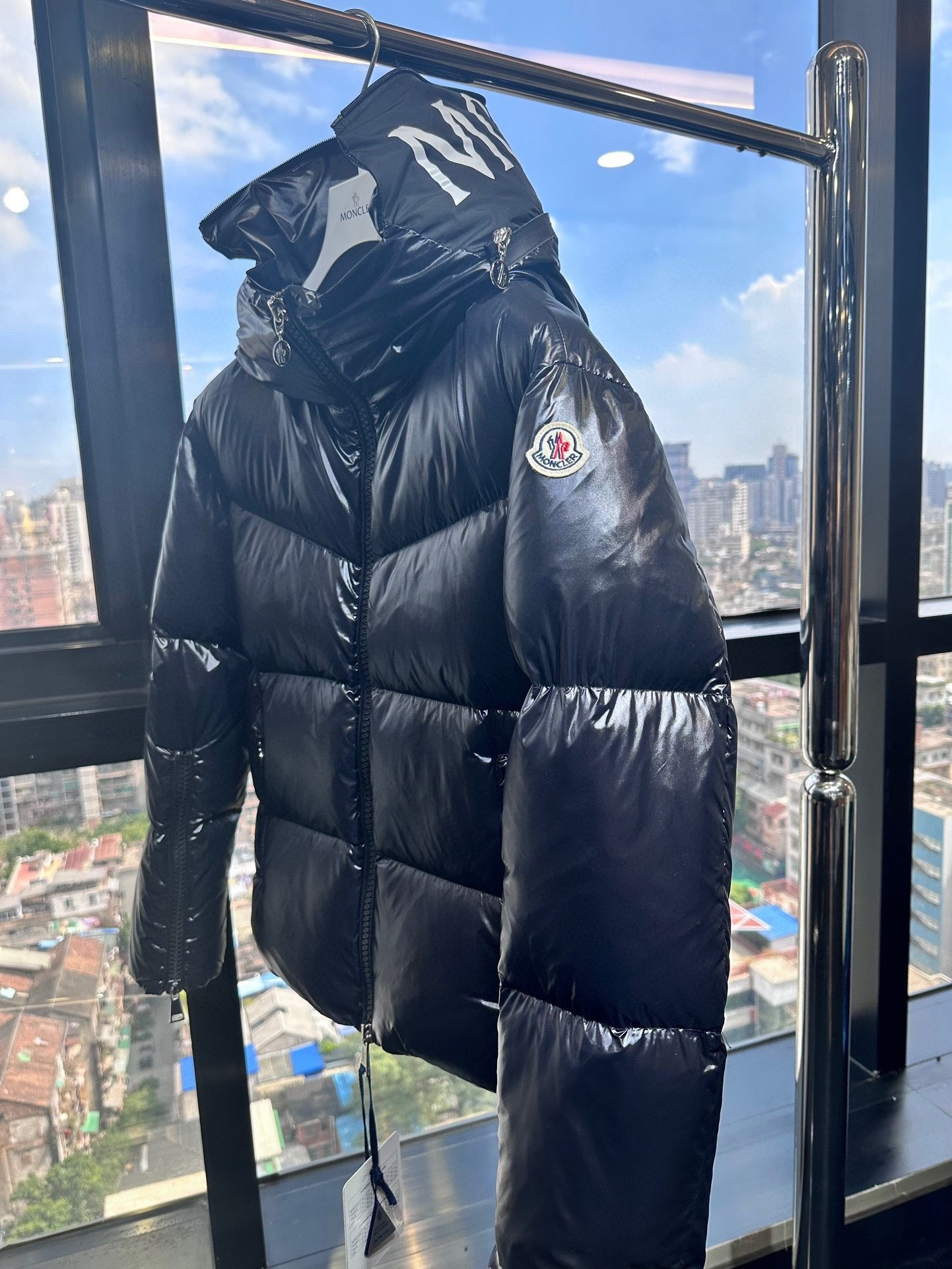 【MONCLER旗艦店】（モンクレール） ダウンジャケット ご好評に付き再入荷！-BRAND OFF