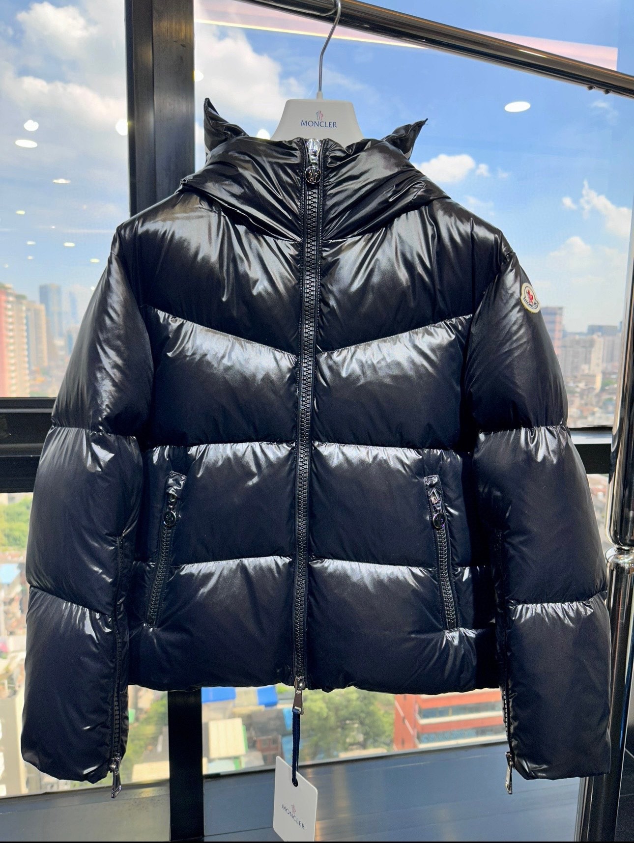 【MONCLER旗艦店】（モンクレール） ダウンジャケット ご好評に付き再入荷！-BRAND OFF