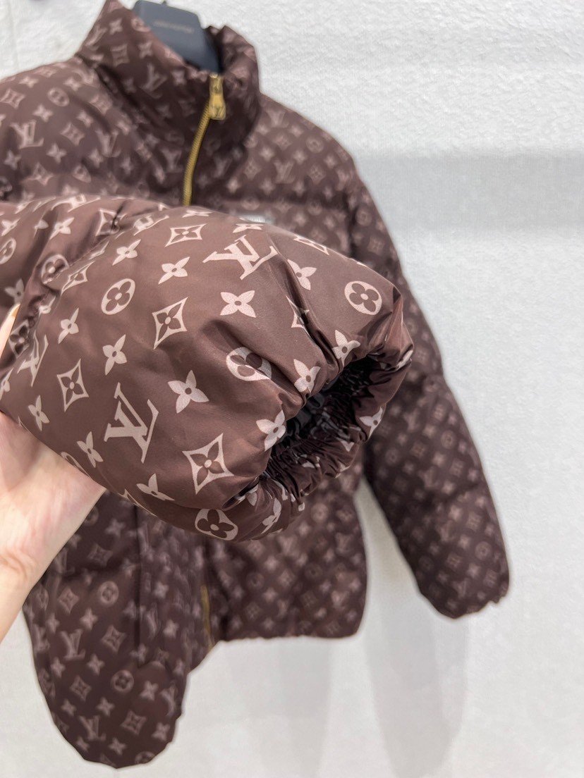 【LOUIS VUITTON旗艦店】ルイヴィトン ダウンジャケット ご好評に付き再入荷！-BRAND OFF