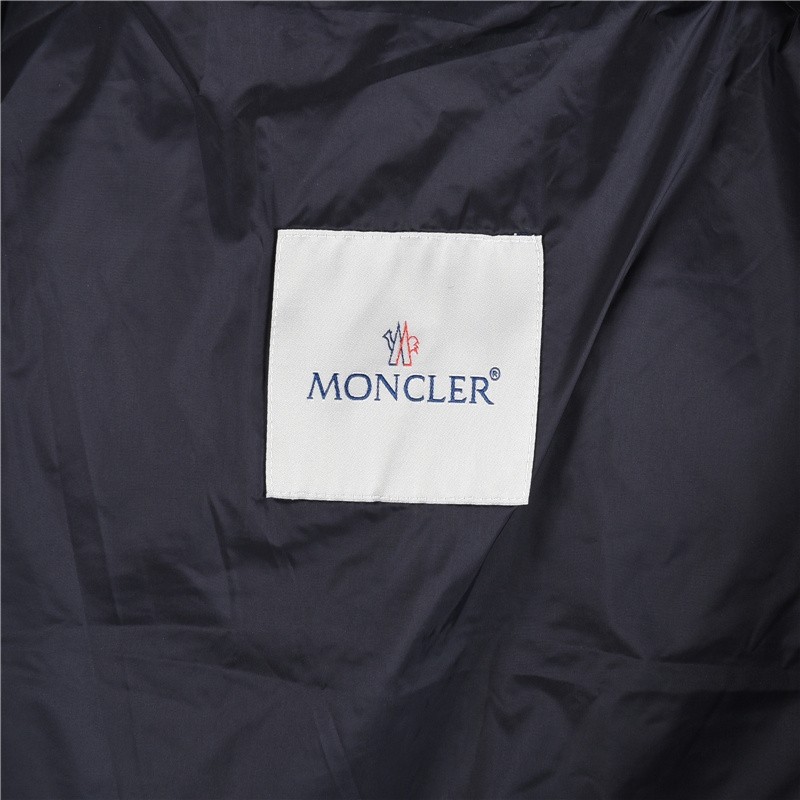 【Moncler全国送料無料】【即日出荷】新作数量限定販売モンクレールダウンジャケット-BRAND OFF
