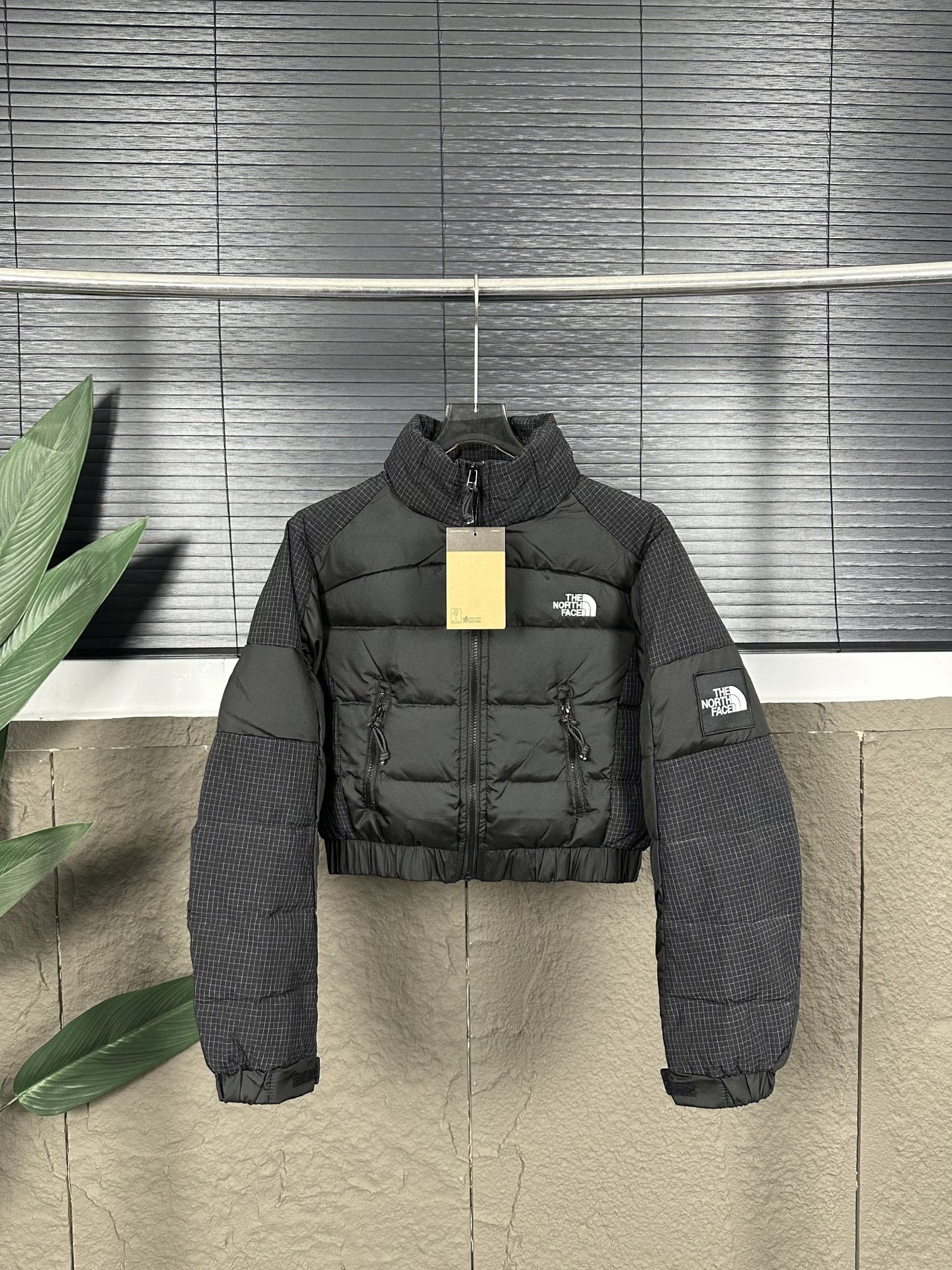 【The North Face 公式 旗艦店】女性用ダウンジャケット ご好評に付き再入荷！-BRAND OFF