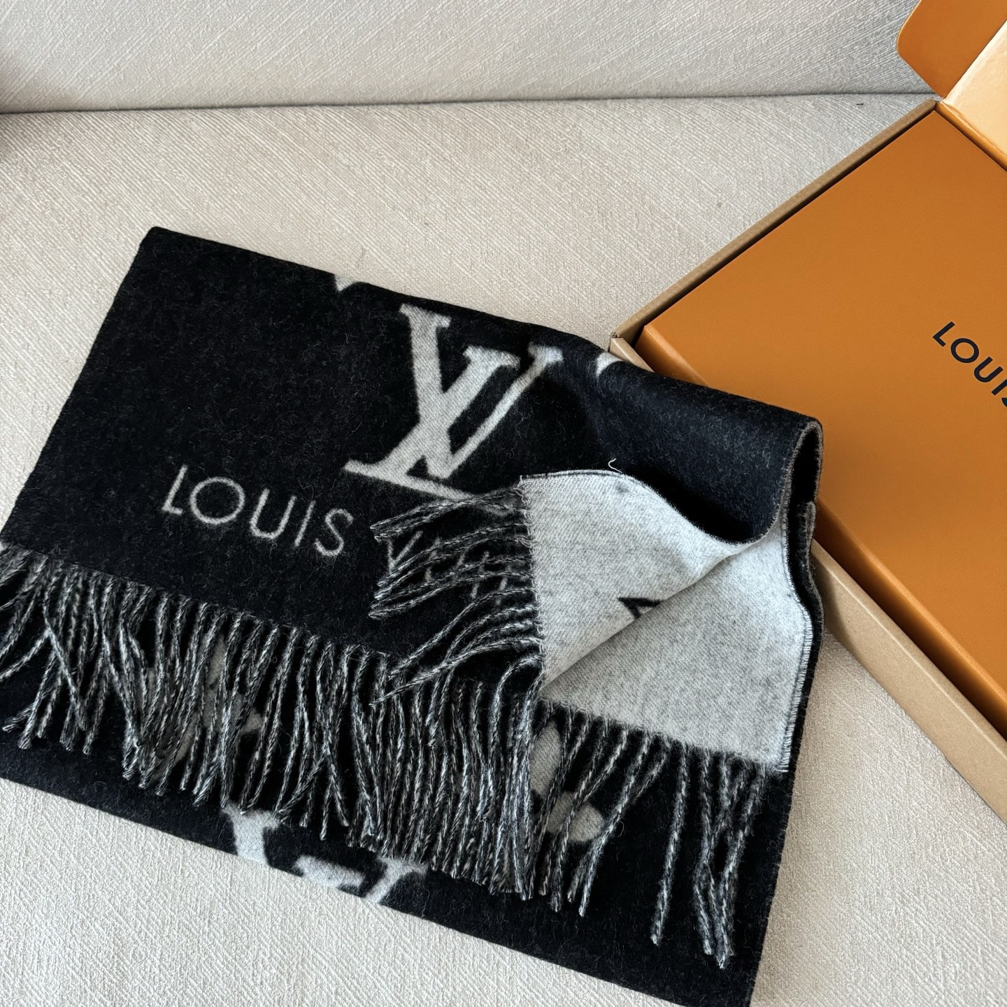 【LOUIS VUITTON公式旗艦店】ルイヴィトン スカーフ 限定発売 送料無料-BRAND OFF