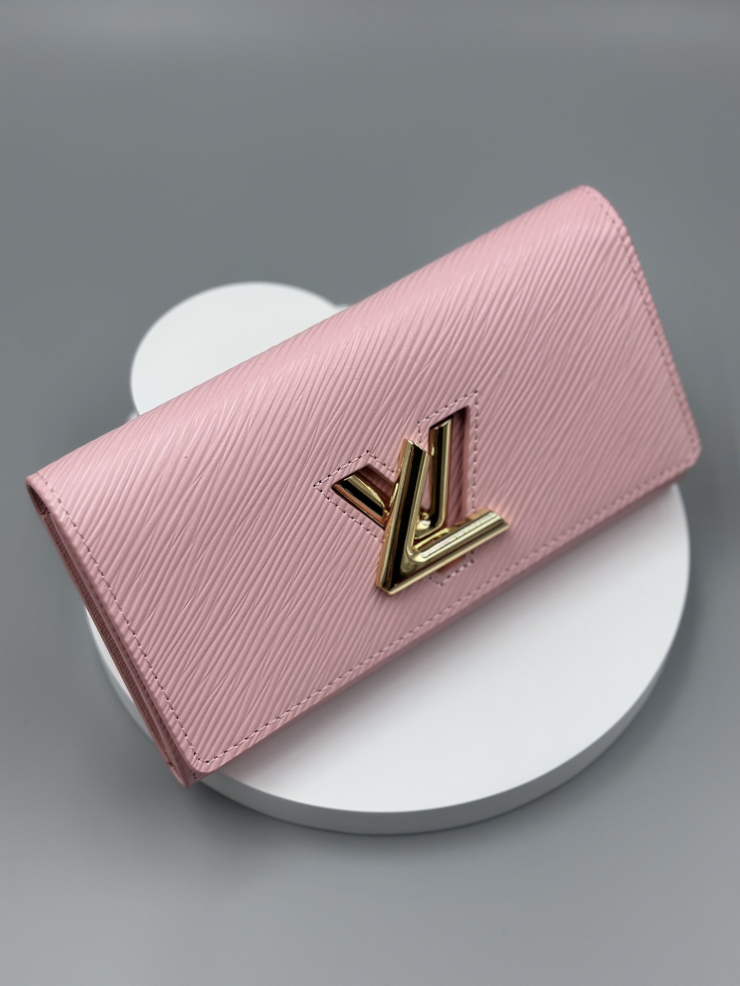 LOUIS VUITTON ルイヴィトン LV Twist 財布 ゴールド金具 M61179-BRAND OFF