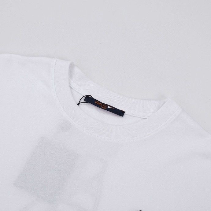 【2026】【LOUIS VUITTON 公式旗艦店】ルイヴィトン  Tシャツ   ご好評に付き再入荷！-BRAND OFF